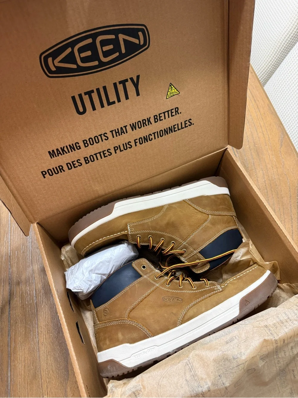 Keen men brown